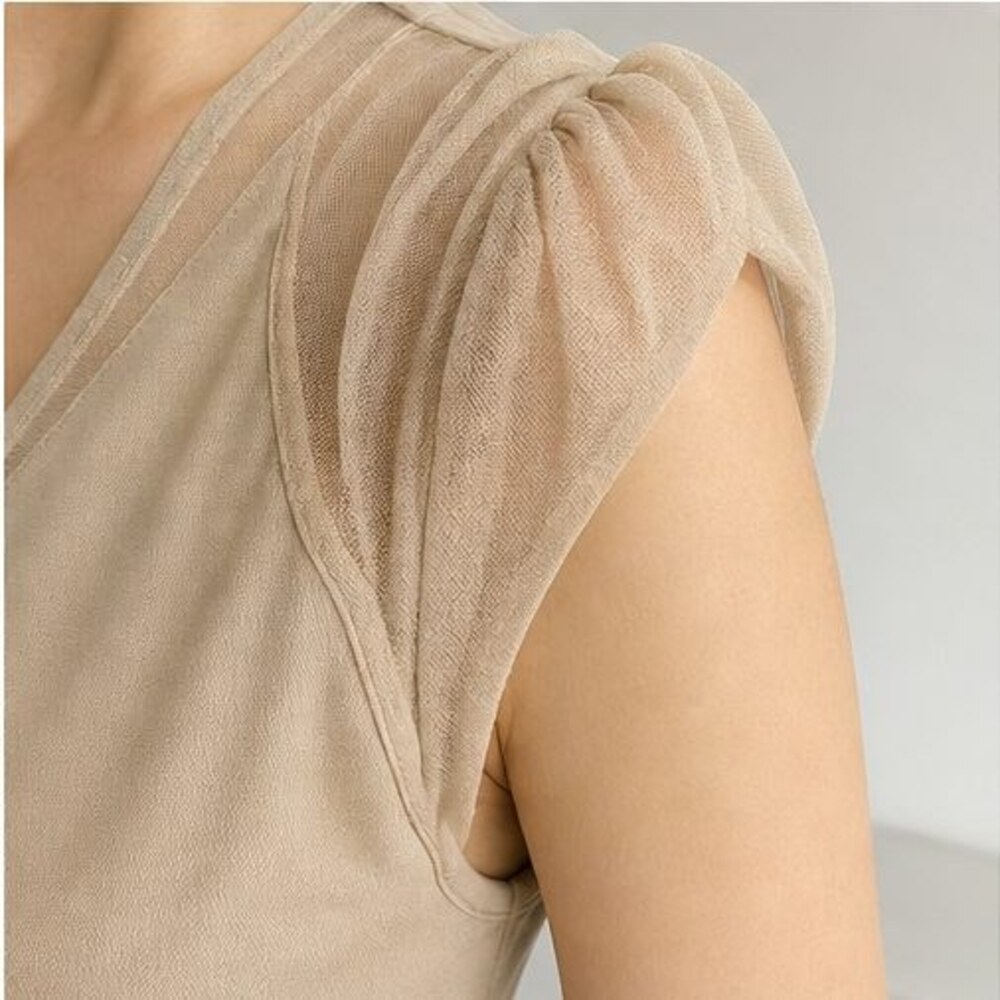 Sand Ruffle Blouse - Picture 5 of 6